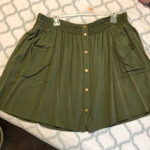 Olive Skirt with front pockets